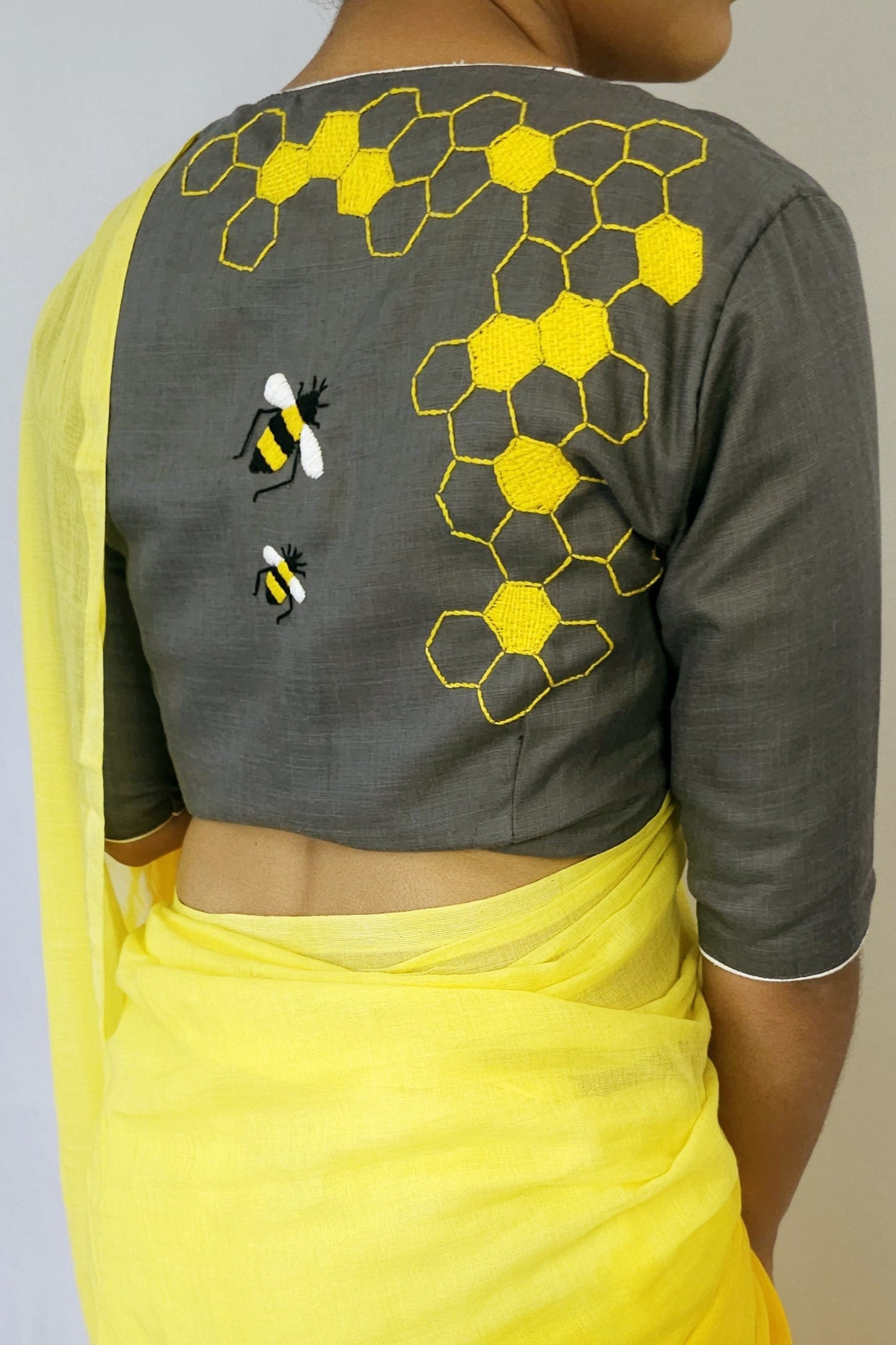 HIVE HARMONY BLOUSE - Grey