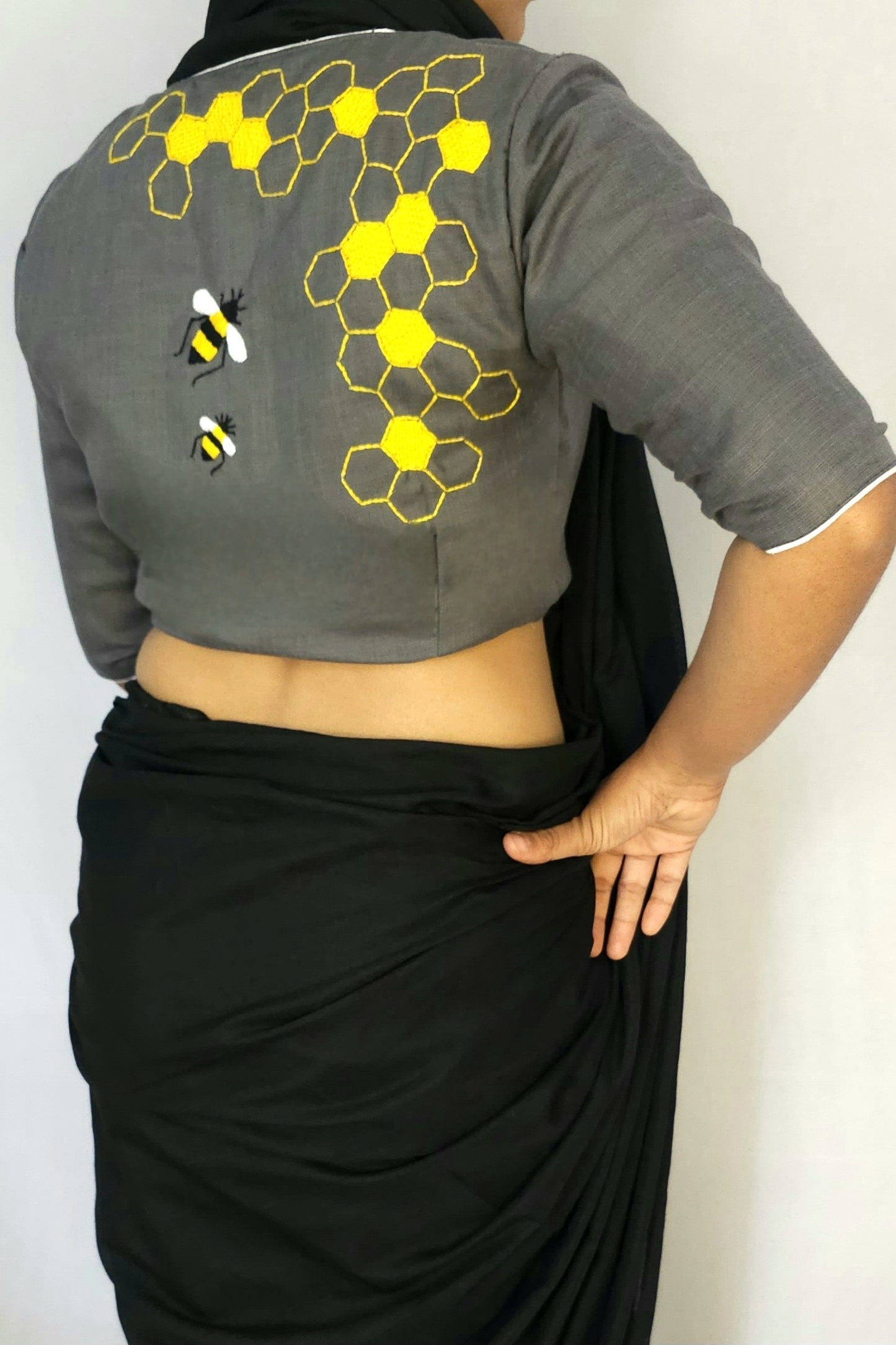 HIVE HARMONY BLOUSE - Grey