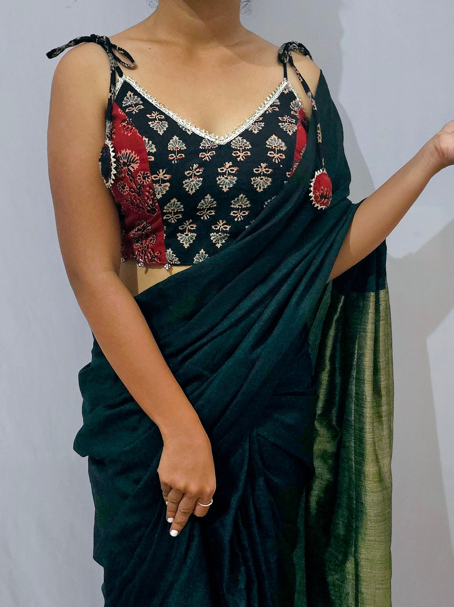 INAYA BLOUSE