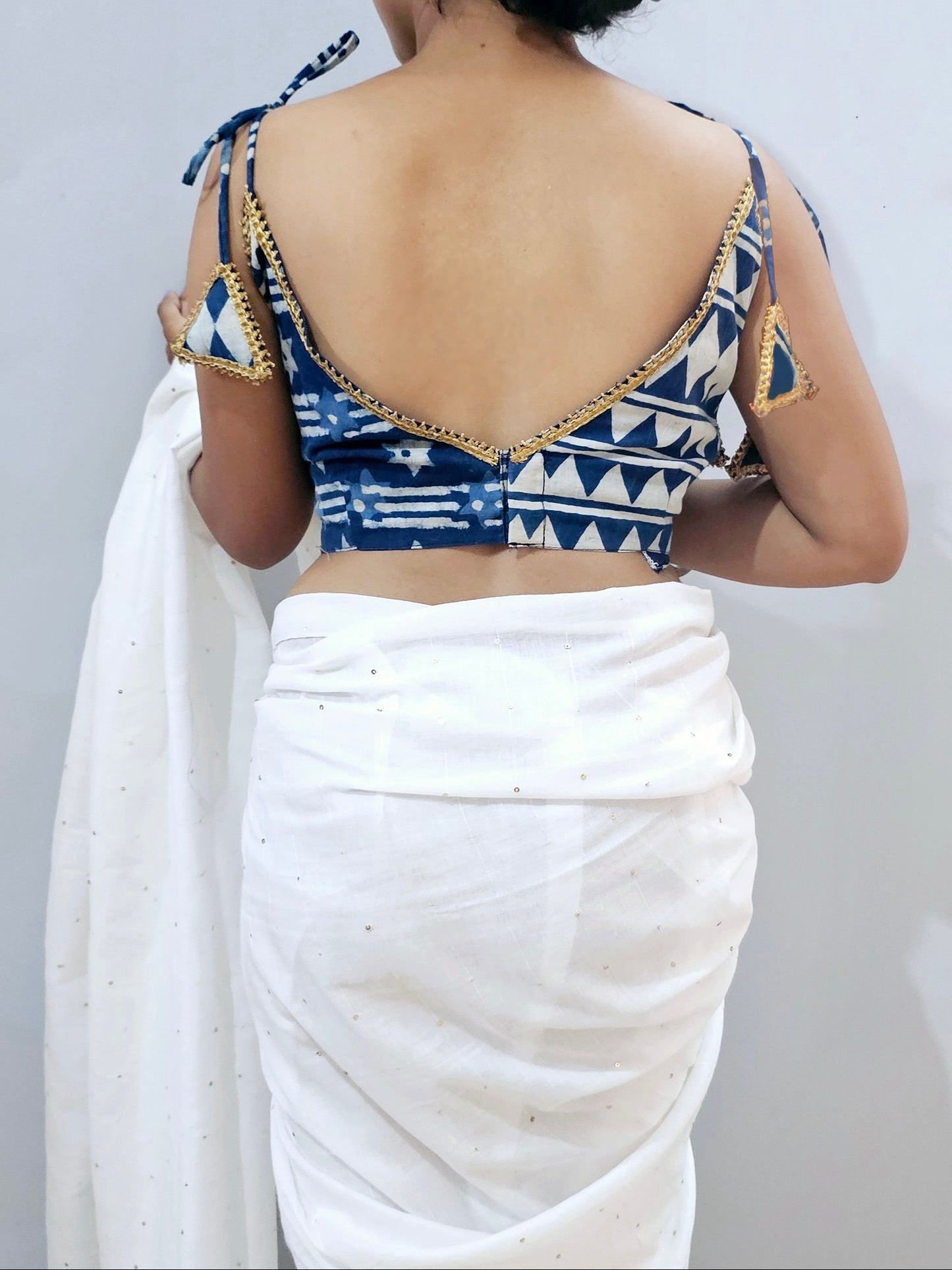 SIYAA BLOUSE