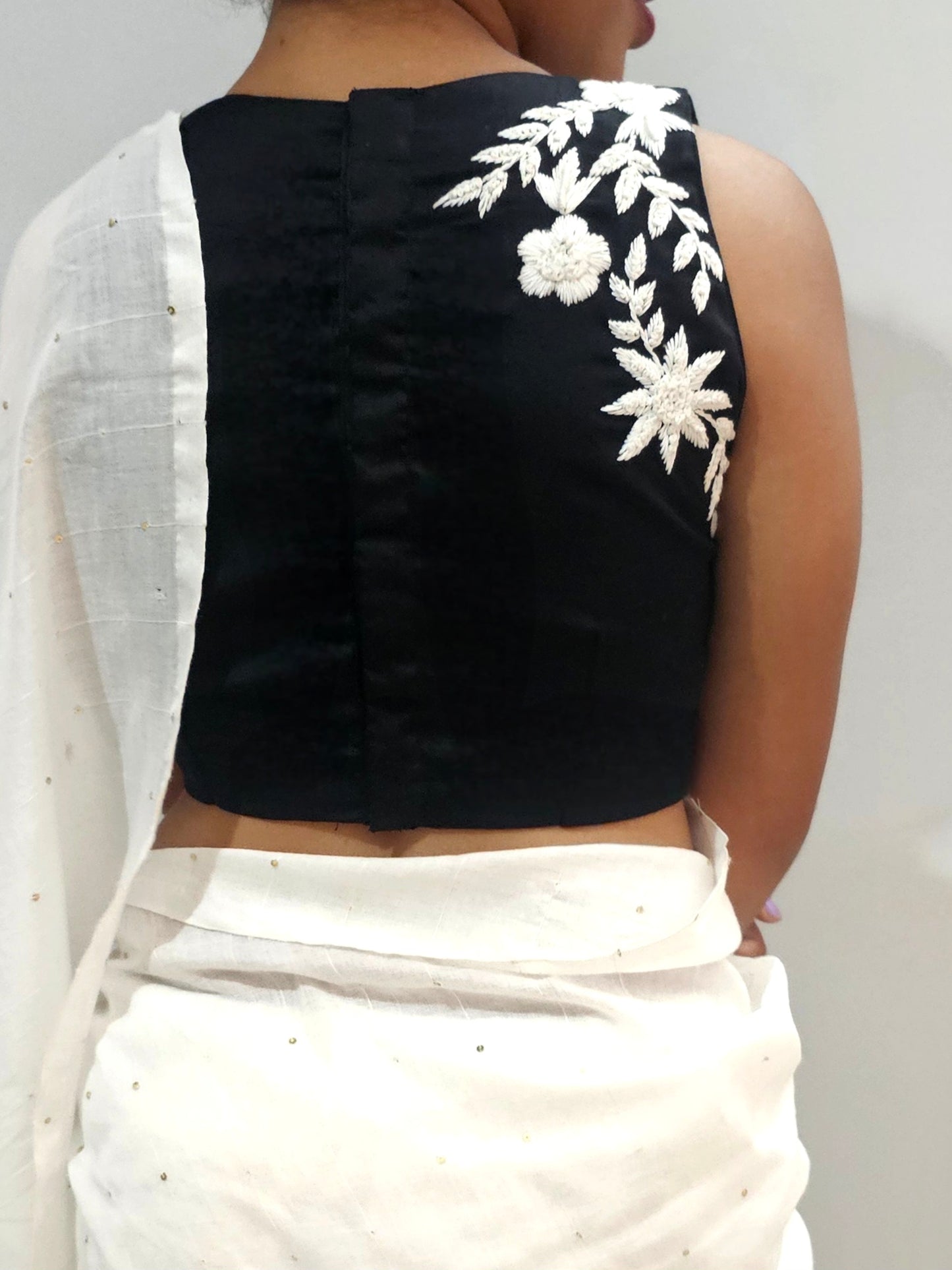 SHIRISHA BLOUSE - Black