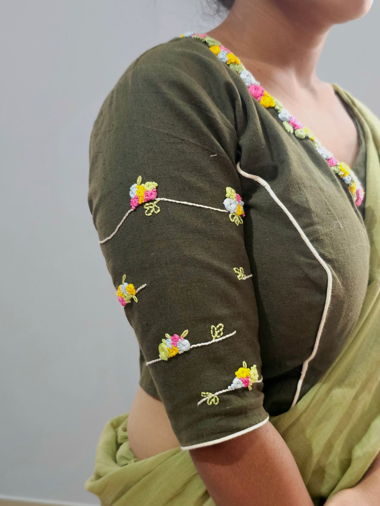 GULPANCHI BLOUSE