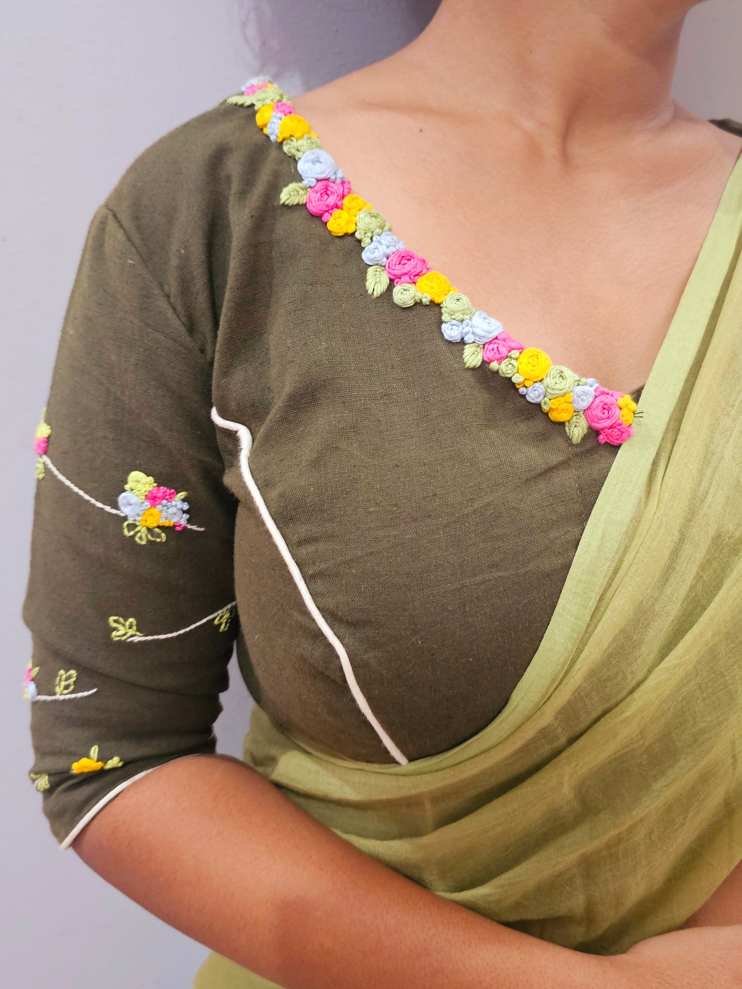 GULPANCHI BLOUSE