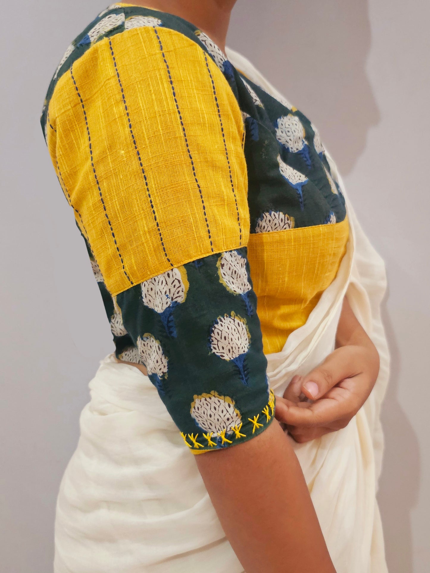 SAMPRATI BLOUSE