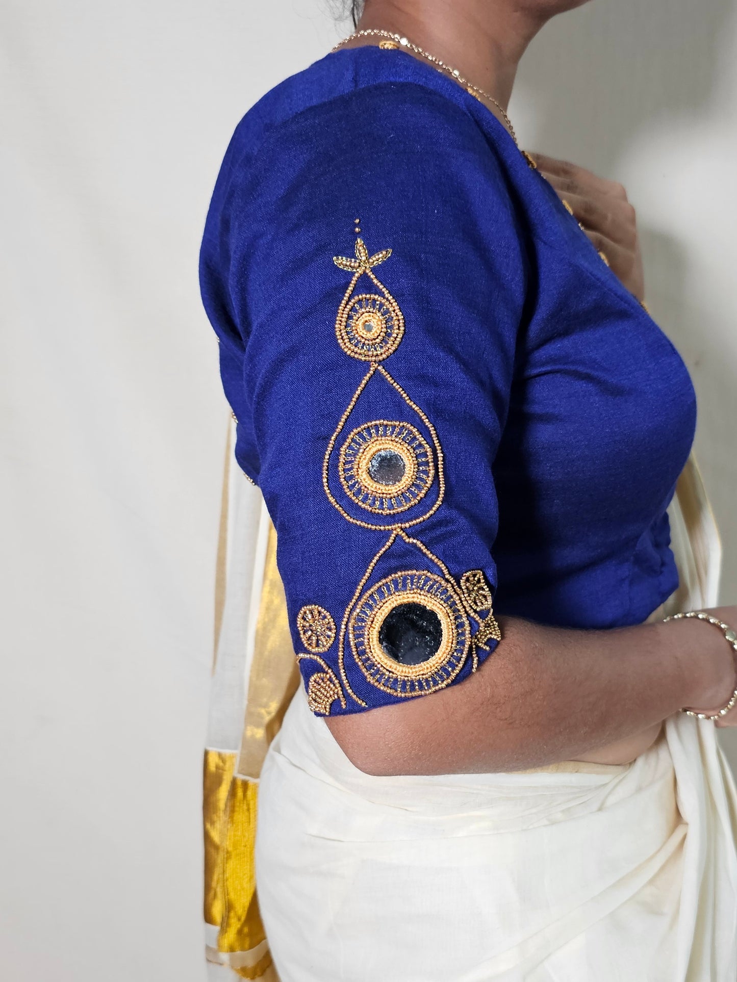 BHRAMARI BLOUSE