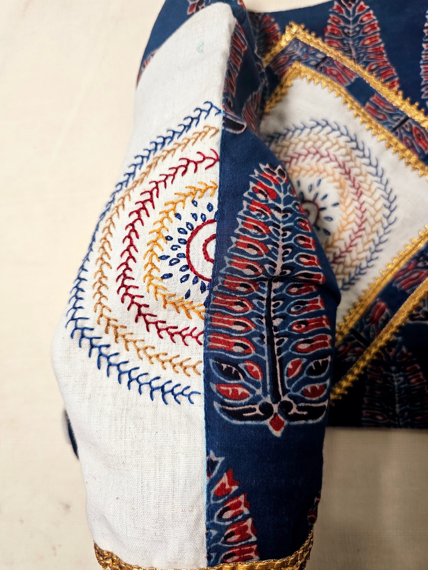 MANDARIKA BLOUSE - Blue