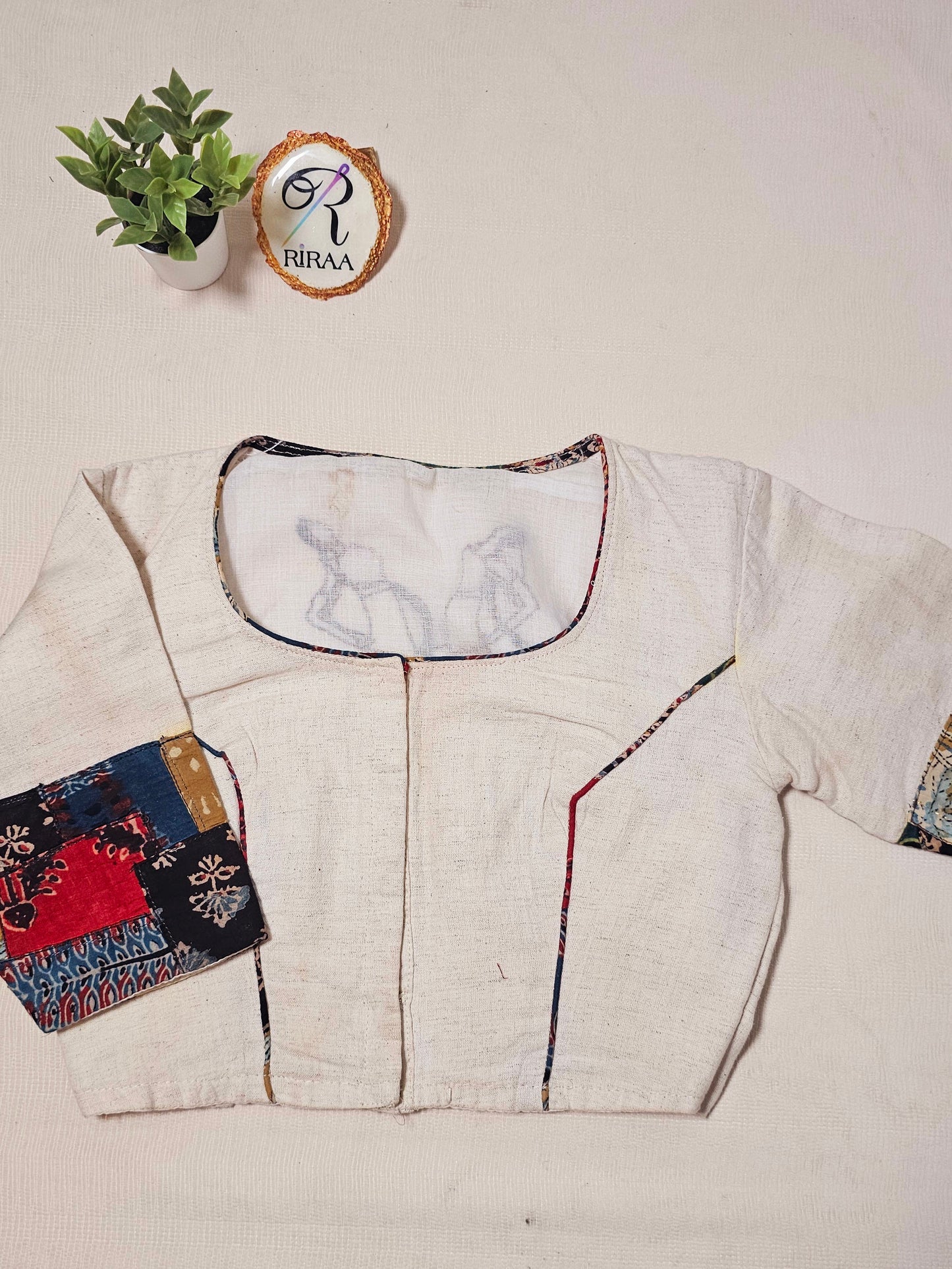 SAHELI BLOUSE - Beige