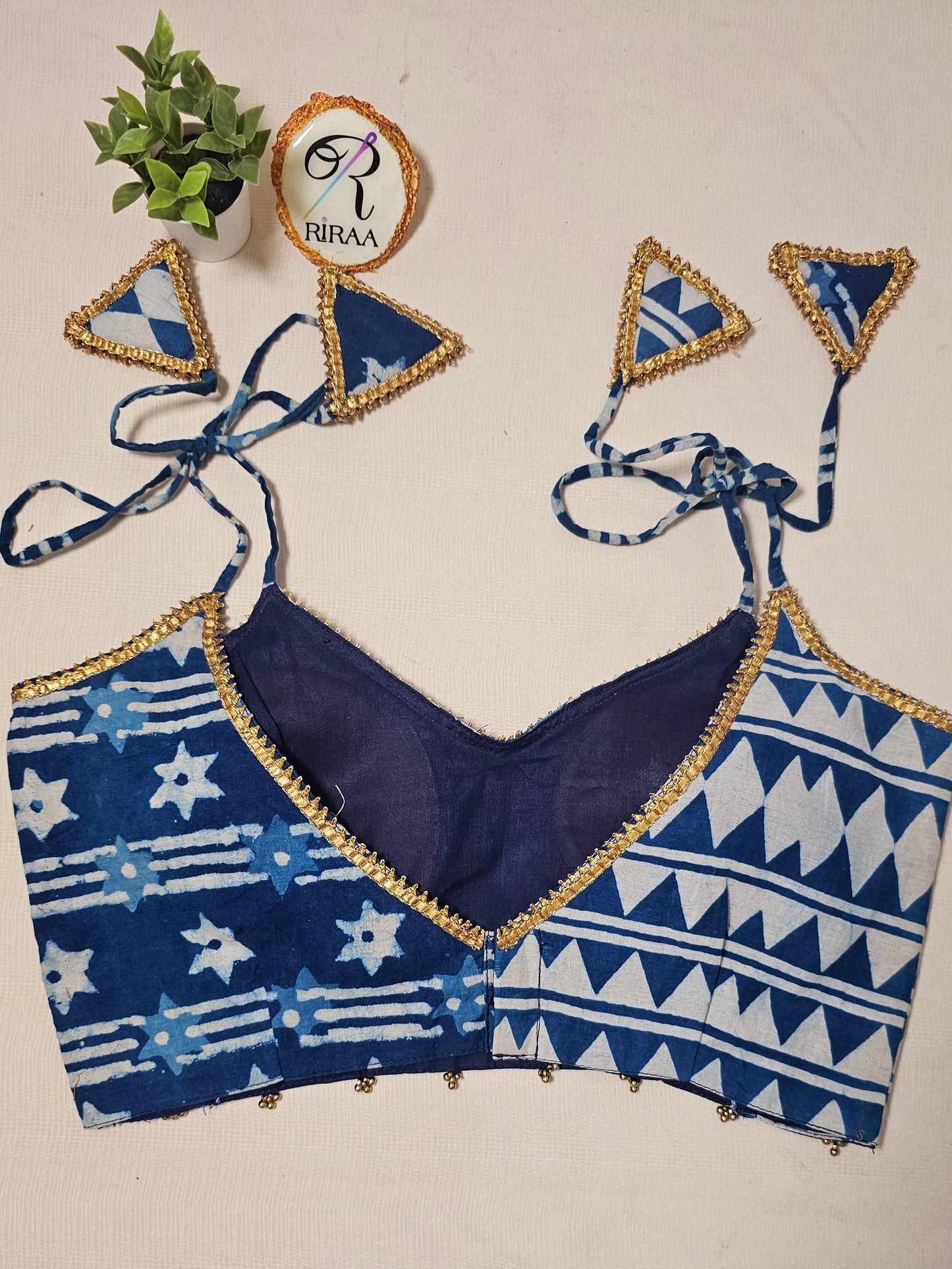 SIYAA BLOUSE