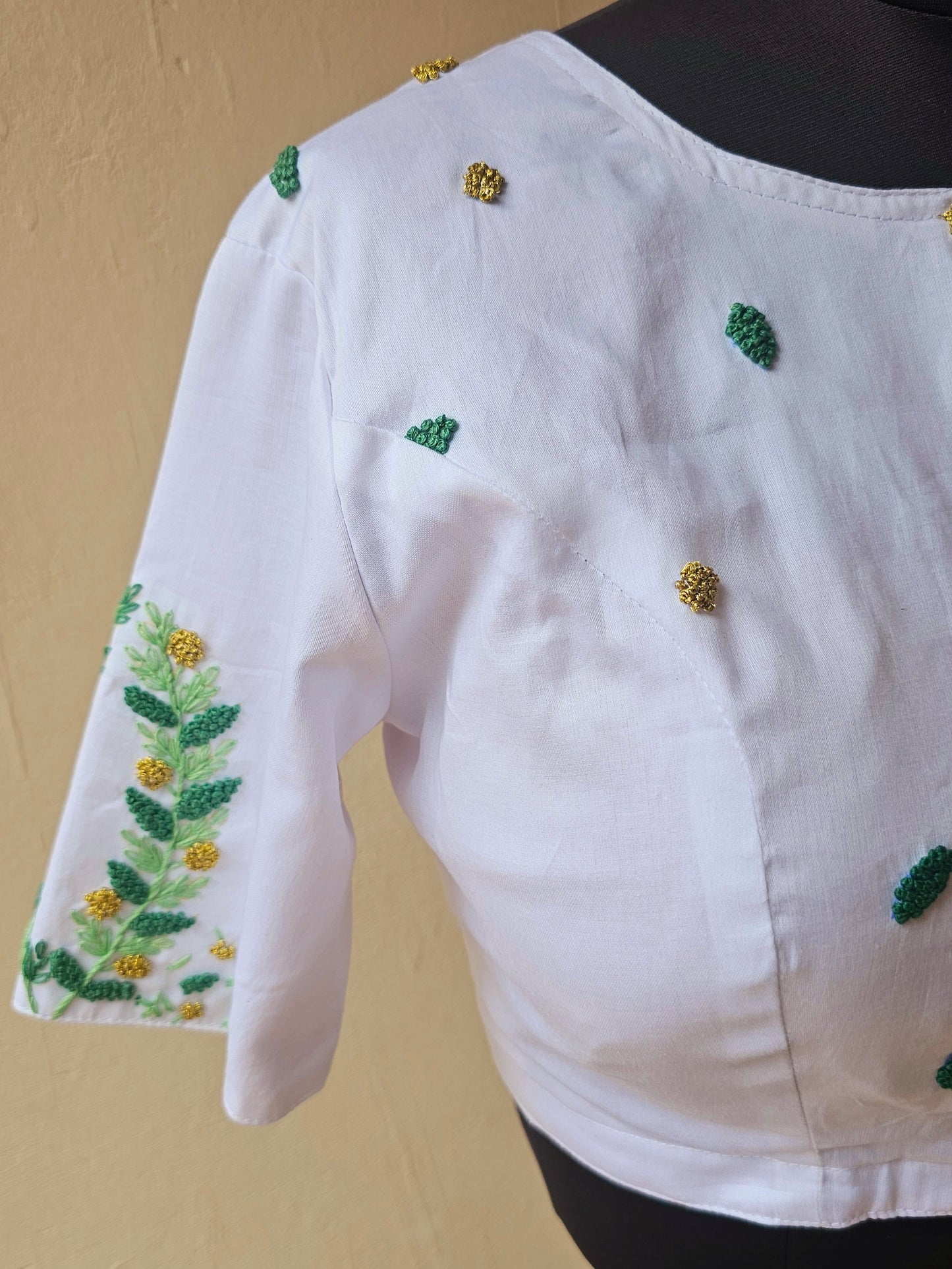 MADHURIMA BLOUSE (White & Green)