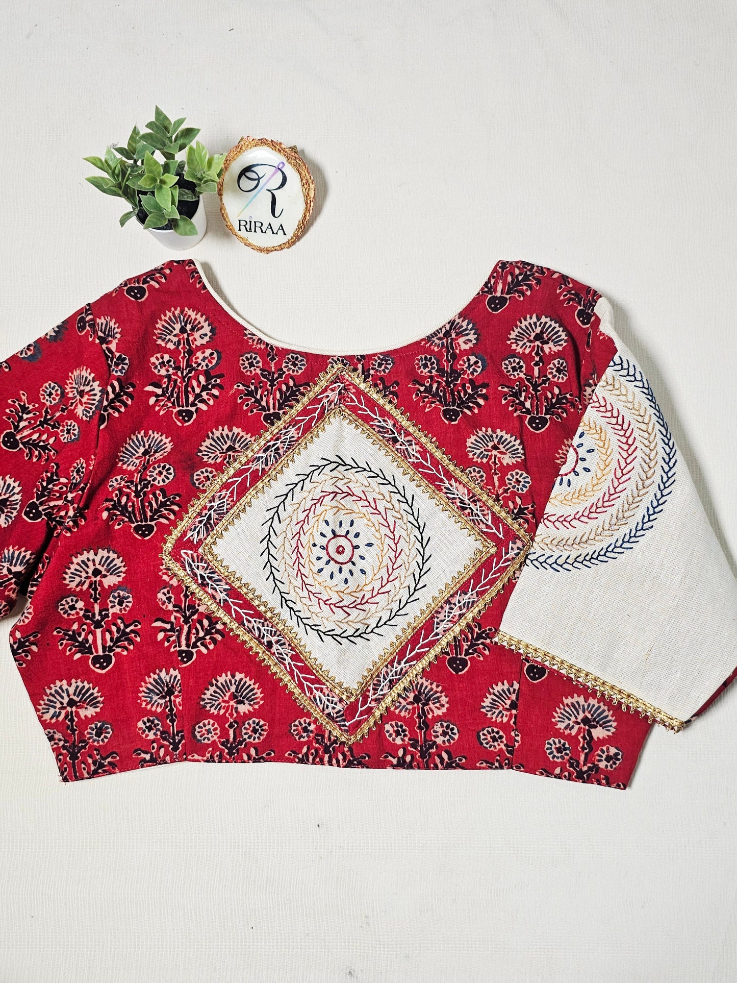 MANDARIKA BLOUSE - Red