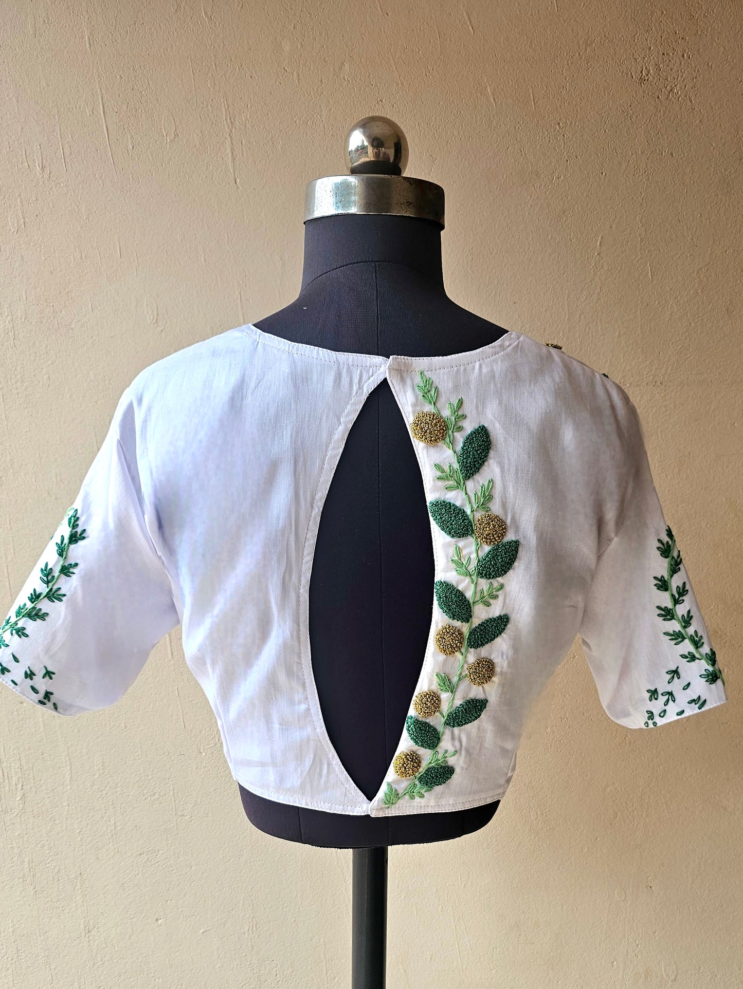MADHURIMA BLOUSE (Green & Gold)