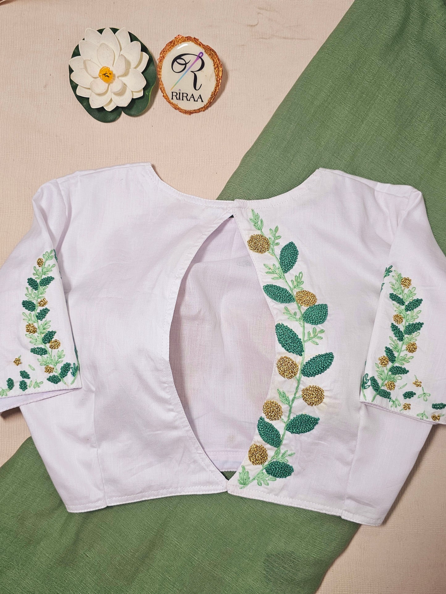 MADHURIMA BLOUSE (Green & Gold)