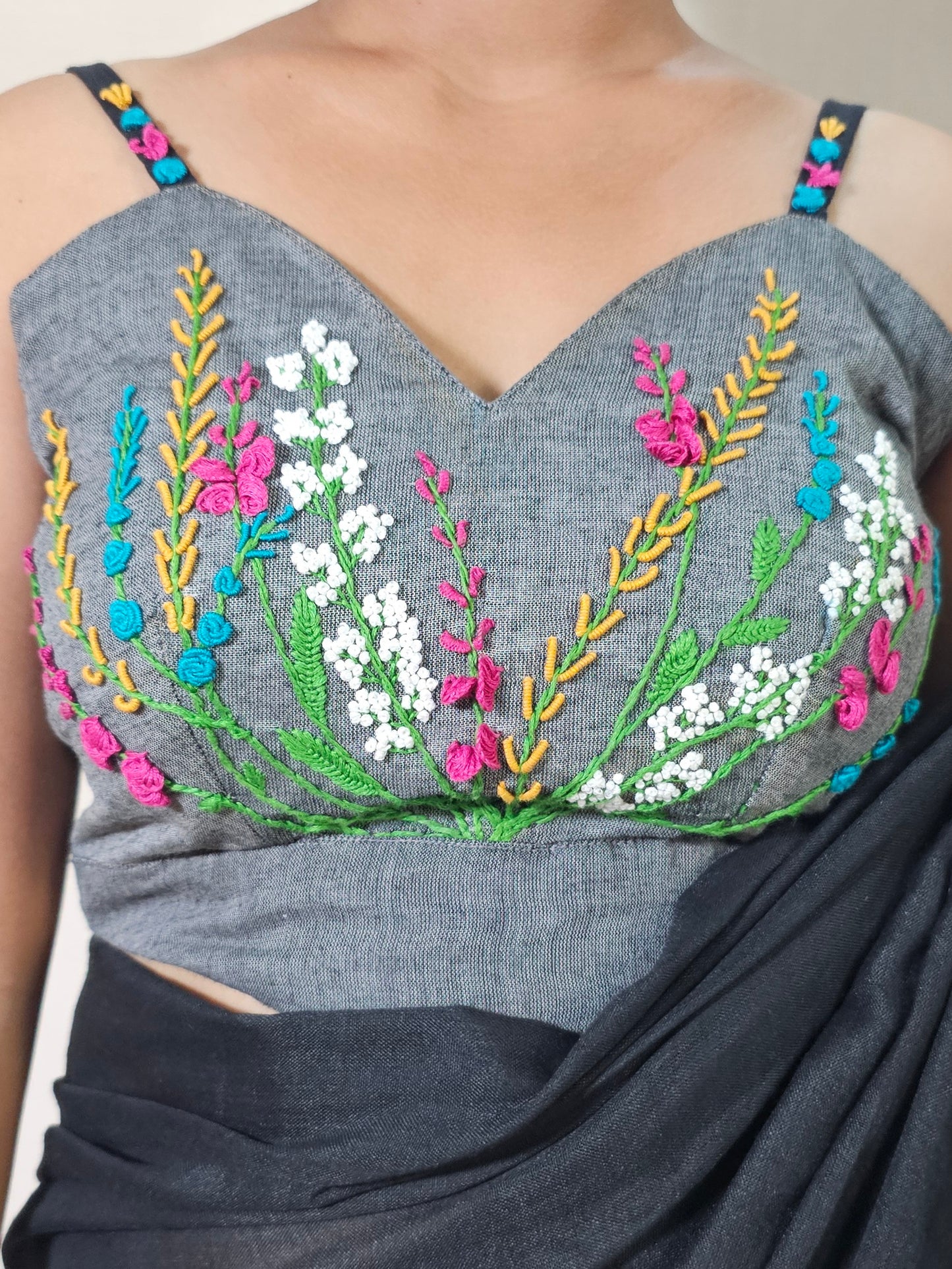 HULCHUL BLOUSE