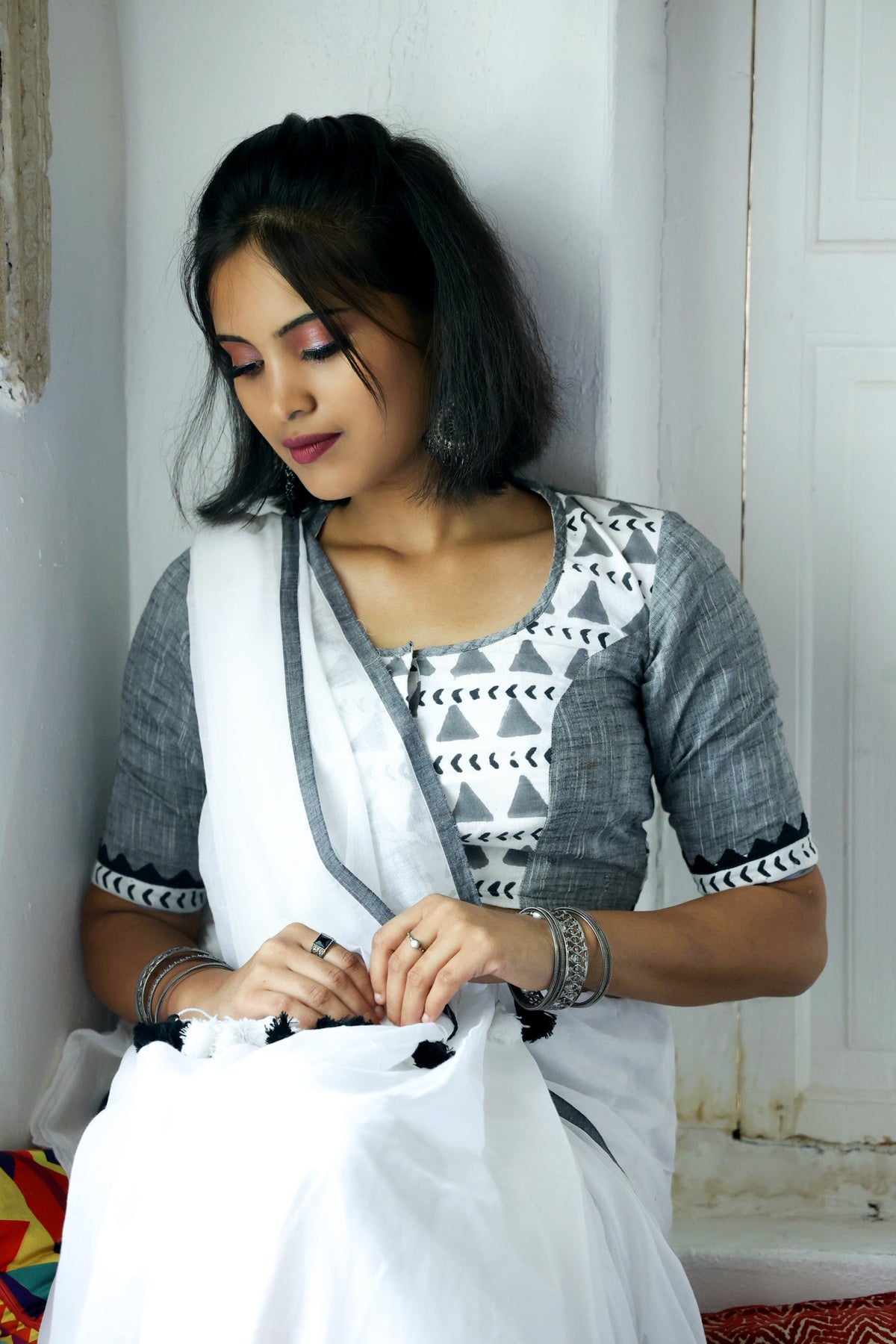 WARLI TUNE BLOUSE - Grey