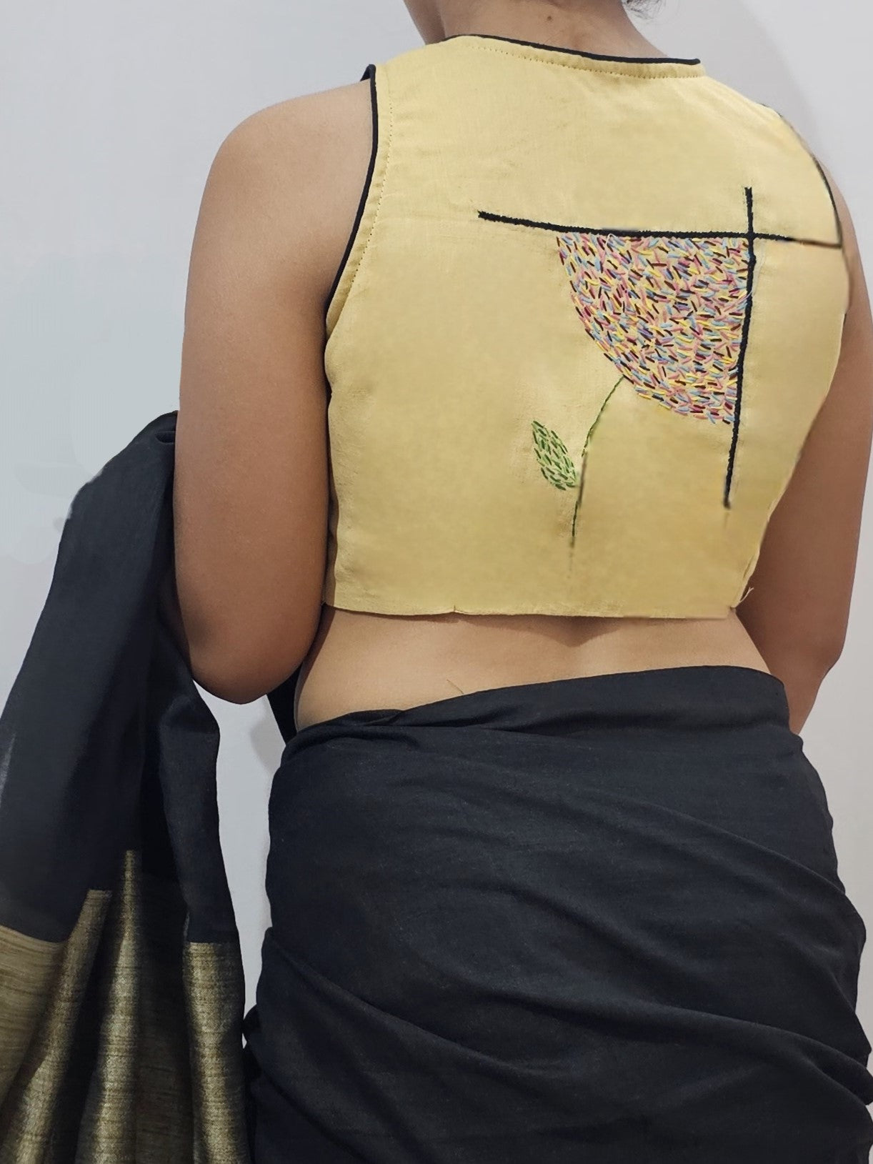 SURABHI BLOUSE