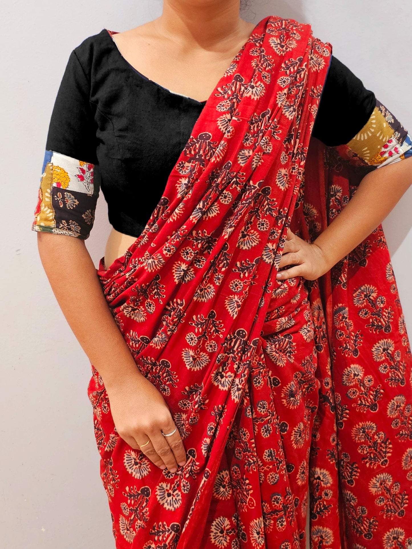 SAHELI BLOUSE - Black