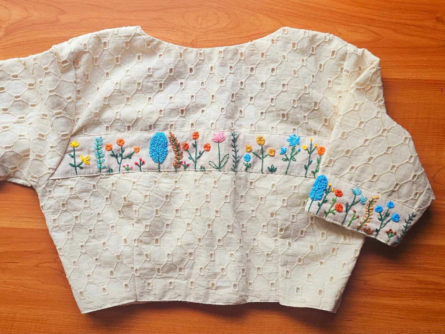 PUSHPRANG BLOUSE - Off-White