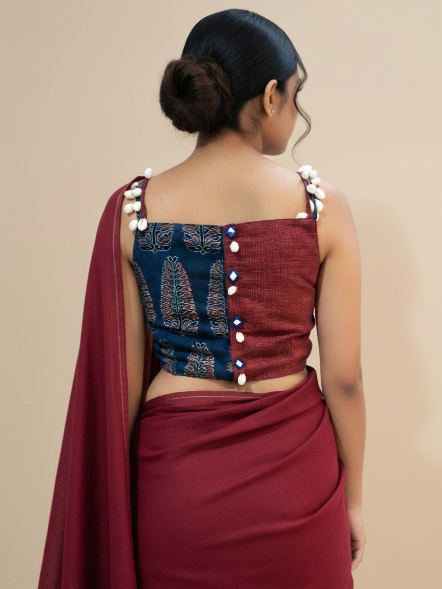 SHANKHNILA BLOUSE
