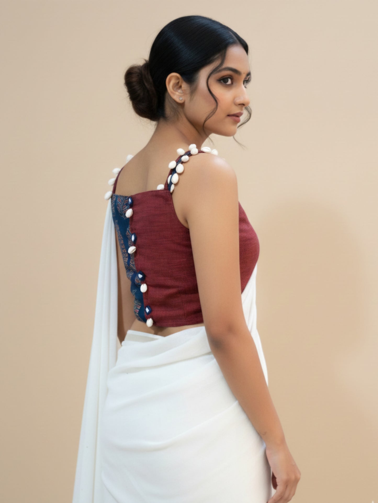 SHANKHNILA BLOUSE