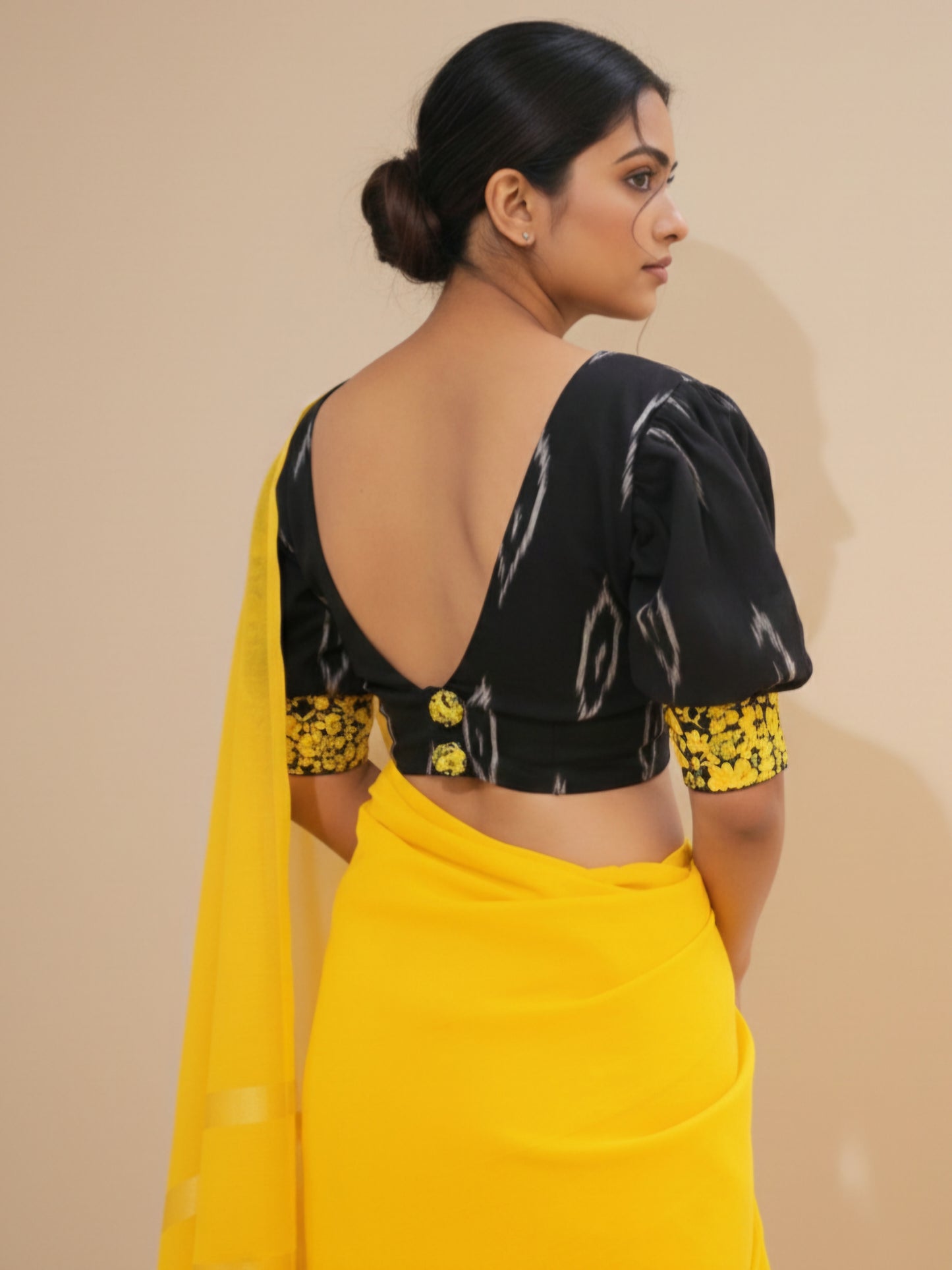KANIKA BLOUSE