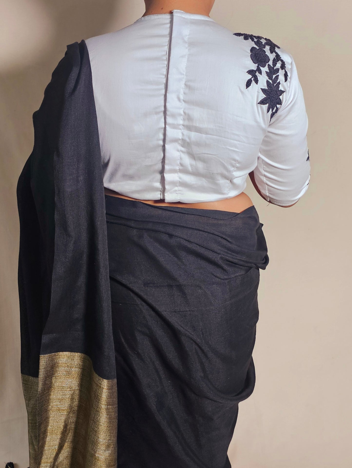 SHIRISHA BLOUSE- White