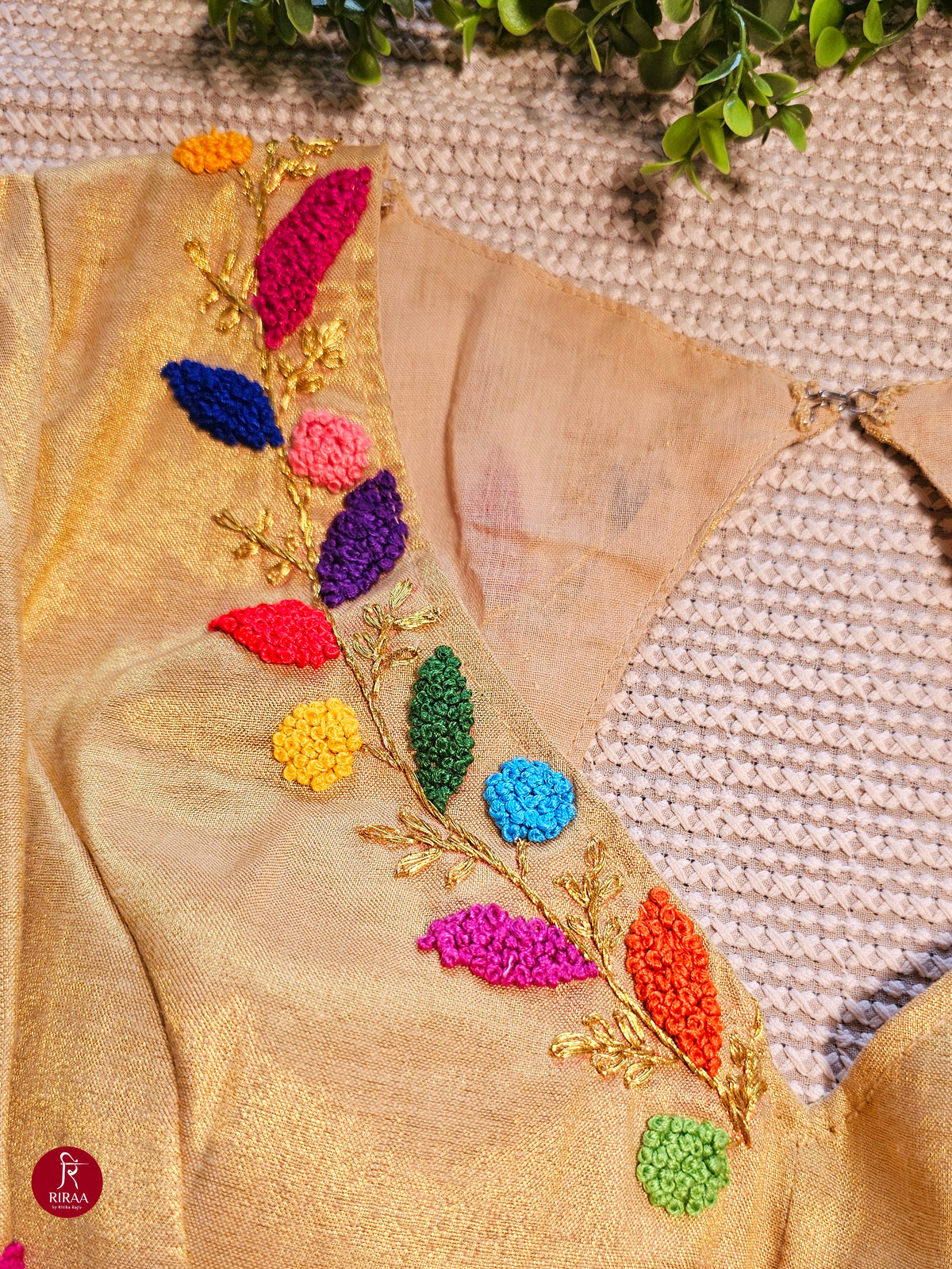 RANGRIMA BLOUSE - Gold