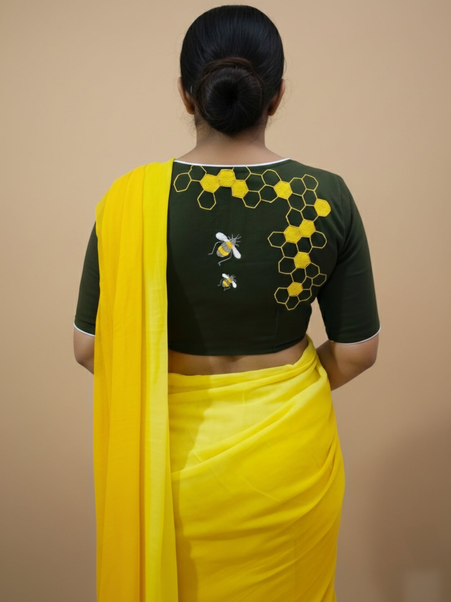 HIVE HARMONY BLOUSE - Olive Green