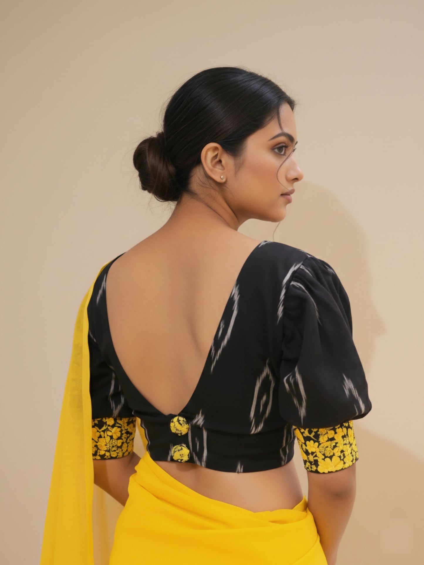KANIKA BLOUSE