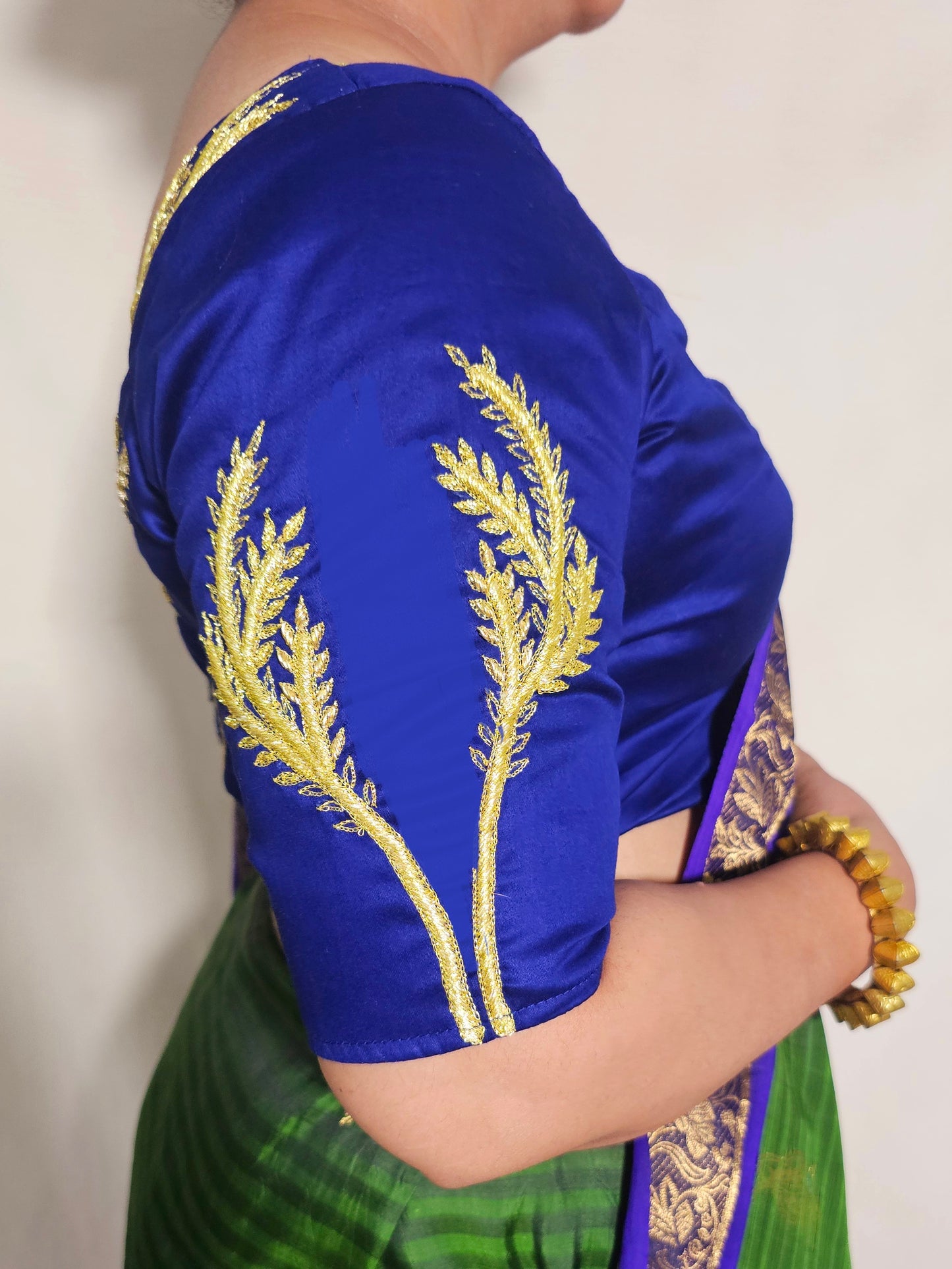 HARINI BLOUSE
