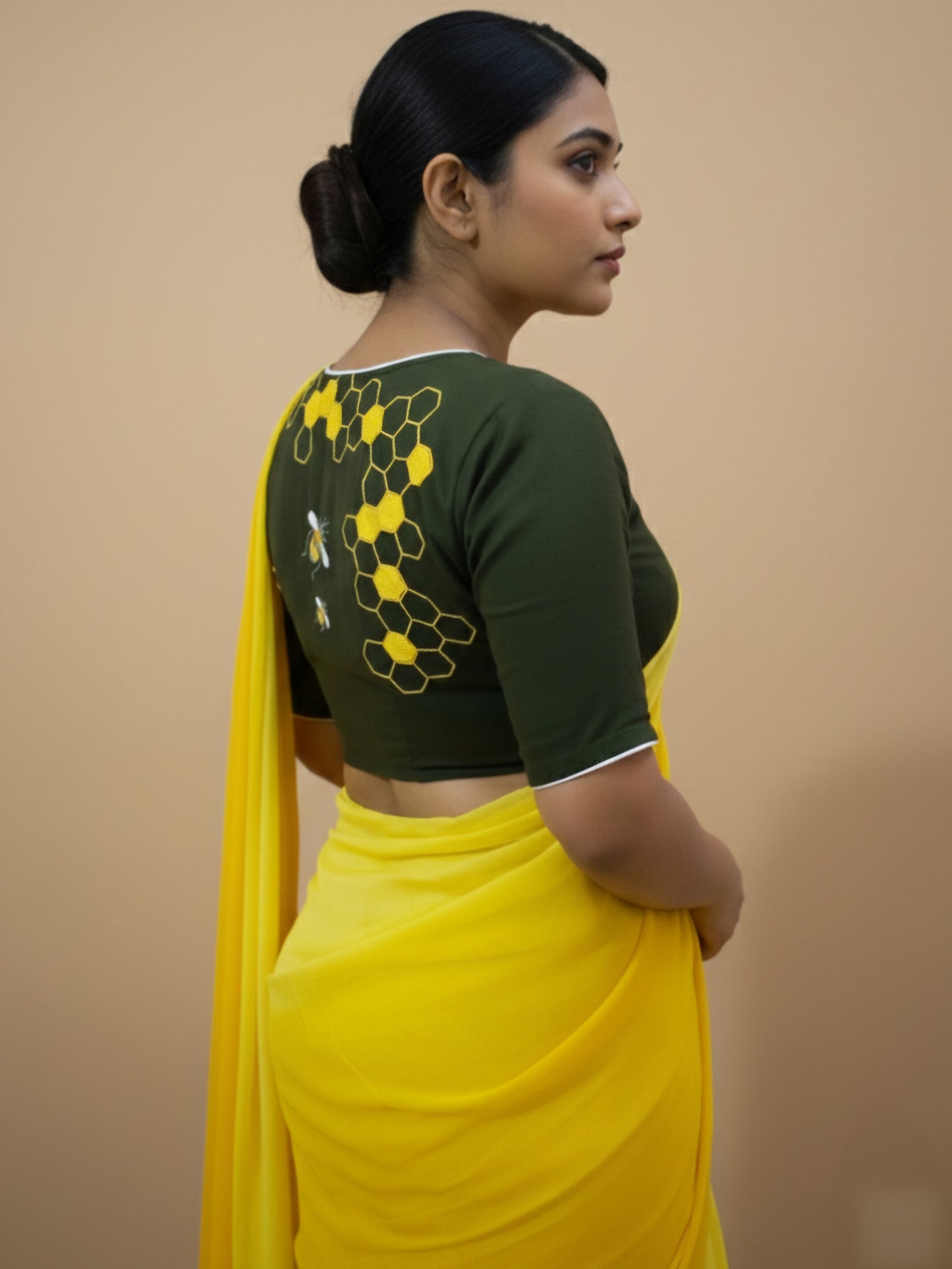 HIVE HARMONY BLOUSE - Olive Green